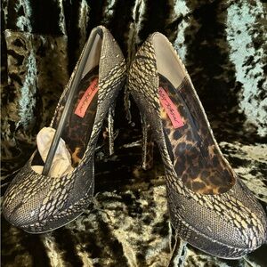 Betsey Johnson Cheetah Heels